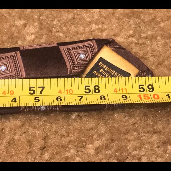 DONALD J. TRUMP Brown On Brown Squares Luxury Tie - Picture 4 of 4